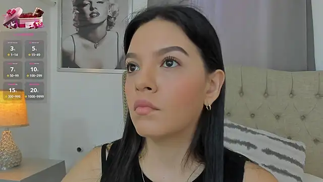 Snapshot of Beautyari_ chatting on 02-13-25, 12:21 Beautyari online show from 02-13-25, 12:21