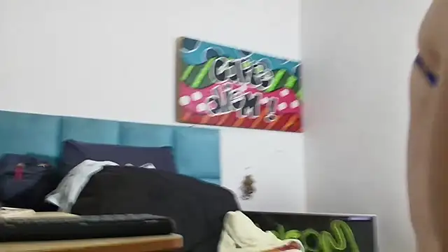 Snapshot of Allyson_Devil chatting on 12-31-24, 01:52 Allyson Devil online show from 12-31-24, 01:52