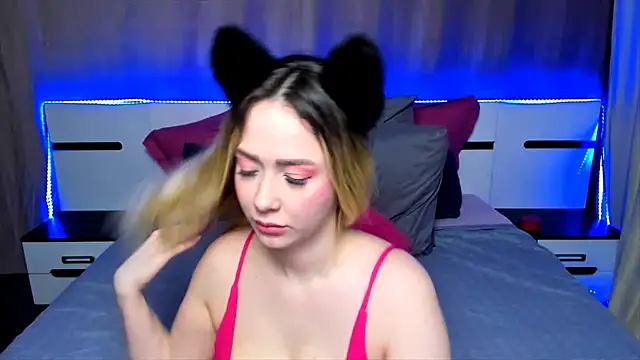 AriaSugar online show from 12-02-24, 03:37