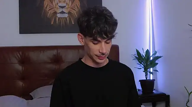 DanielCrush1 online show from 02-11-25, 09:25