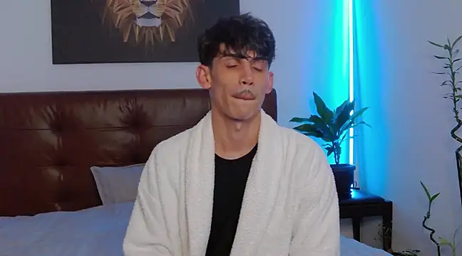 DanielCrush1 online show from 02-20-25, 03:12