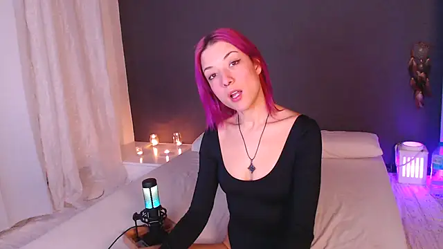 Snapshot of KarlaLuar_ chatting on 01-28-25, 06:17 KarlaLuar  online show from 01-28-25, 06:17