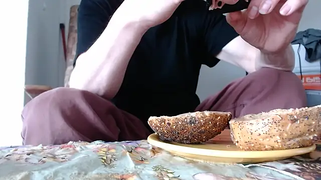 Cordt27 online show from 04-18-26, 01:59