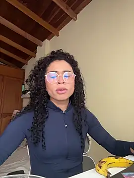 GabriSaenz online show from 03-26-26, 12:44