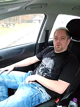 Trucker Hunter online show from 03-14-25, 04:51