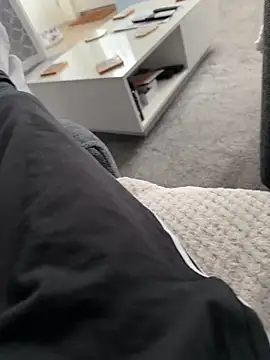 Furdale online show from 10-28-25, 02:42