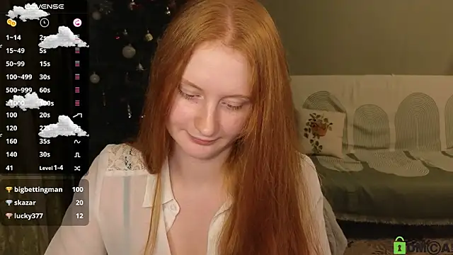 Snapshot of astoria_ross_ chatting on 01-16-25, 04:28 astoria ross online show from 01-16-25, 04:28