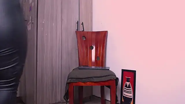 nicolstivens online show from 12-18-24, 02:06