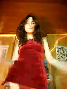 Snapshot of _Laary chatting on 12-23-24, 11:49  Laary online show from 12-23-24, 11:49