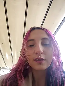 Snapshot of _Laary chatting on 09-14-25, 08:41  Laary online show from 09-14-25, 08:41