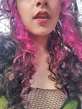  Laary online show from 10-31-25, 09:05