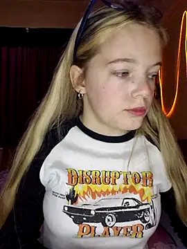 -veranito- online show from 03-03-25, 03:08