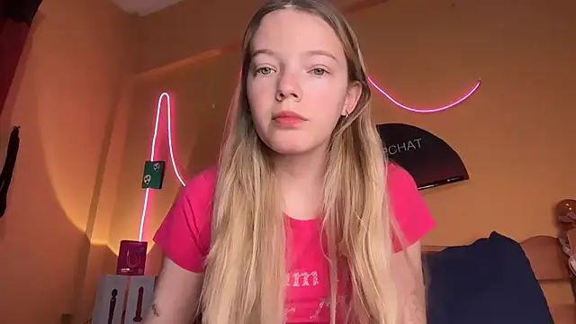 -veranito- online show from 11-17-25, 03:01