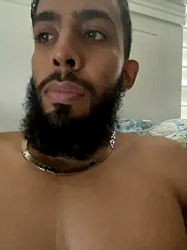 Alessandro  Rossi online show from 10-29-25, 03:25