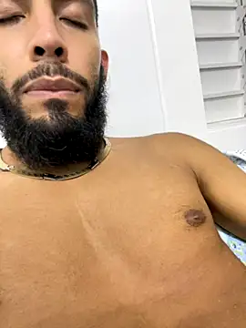 Alessandro  Rossi online show from 10-31-25, 10:49