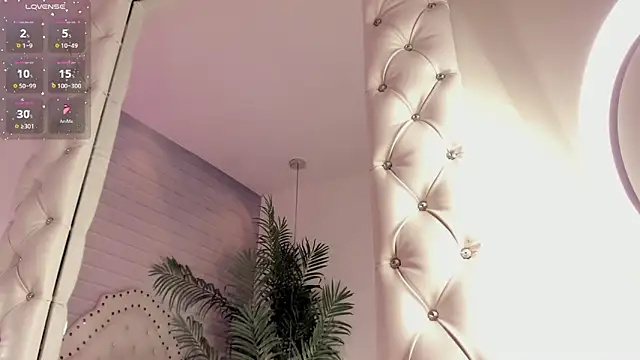  Eurekaa  online show from 03-08-25, 11:28