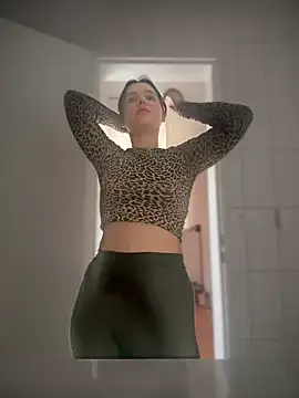 TheCinderella online show from 02-25-25, 03:38