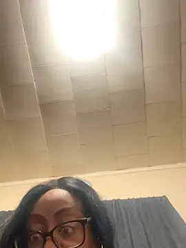 Goddesskarisma online show from 10-15-25, 05:07