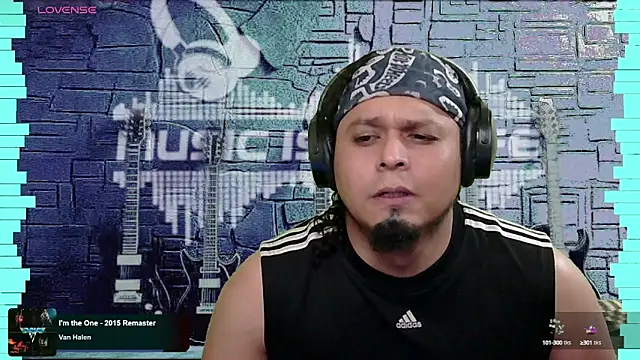 Snapshot of chino_roz chatting on 01-03-25, 02:19 chino roz online show from 01-03-25, 02:19