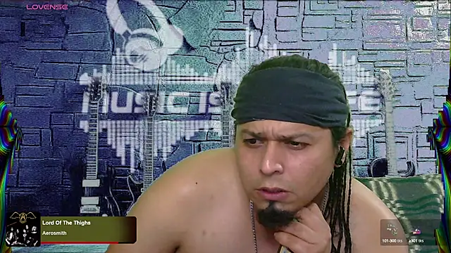 Snapshot of chino_roz chatting on 02-04-25, 07:11 chino roz online show from 02-04-25, 07:11
