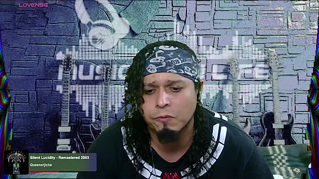 Snapshot of chino_roz chatting on 02-20-25, 08:17 chino roz online show from 02-20-25, 08:17