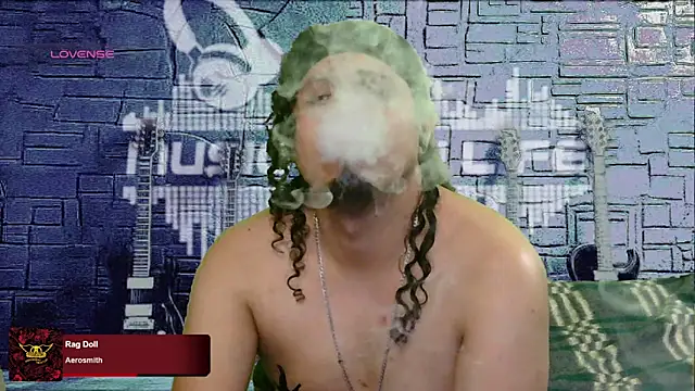 Snapshot of chino_roz chatting on 02-28-25, 09:47 chino roz online show from 02-28-25, 09:47