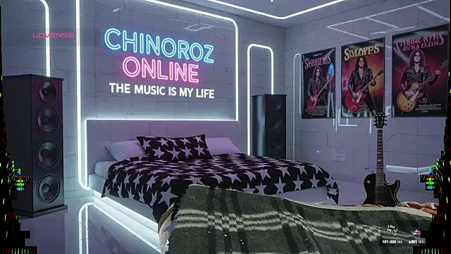 Snapshot of chino_roz chatting on 10-09-25, 05:38 chino roz online show from 10-09-25, 05:38