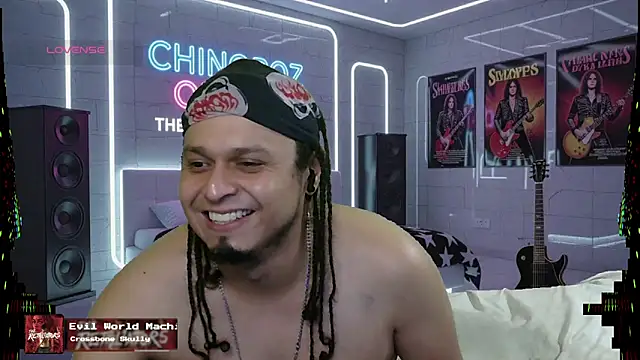 Snapshot of chino_roz chatting on 10-18-25, 12:57 chino roz online show from 10-18-25, 12:57