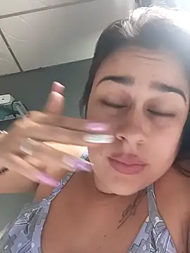 Latina sexy1 online show from 02-22-25, 02:41