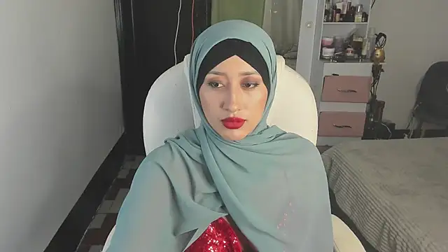 Snapshot of adila_anich chatting on 01-04-25, 12:37 adila anich online show from 01-04-25, 12:37