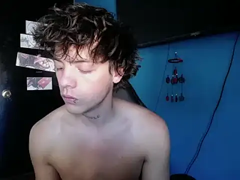 Snapshot of Santiago_kiler chatting on 01-12-25, 02:30 Santiago kiler online show from 01-12-25, 02:30