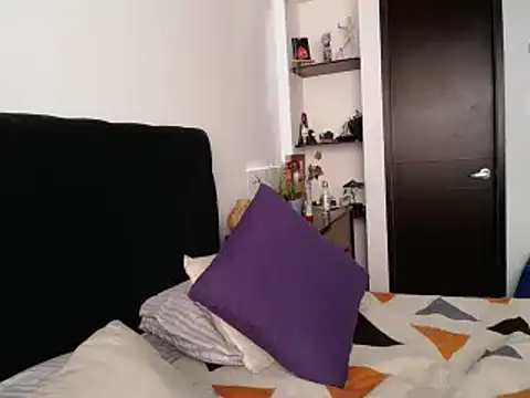 Snapshot of Santiago_kiler chatting on 01-16-25, 04:50 Santiago kiler online show from 01-16-25, 04:50