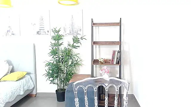 Snapshot of Sassy--Girl chatting on 02-06-25, 06:24 Sassy--Girl online show from 02-06-25, 06:24