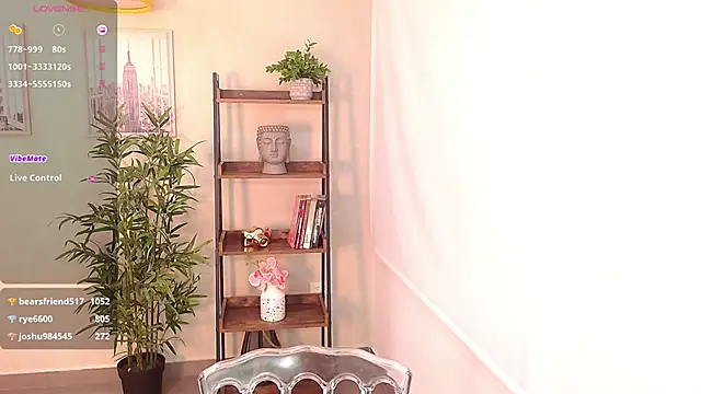 Snapshot of Sassy--Girl chatting on 02-11-25, 09:14 Sassy--Girl online show from 02-11-25, 09:14