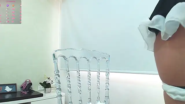 Snapshot of Sassy--Girl chatting on 10-19-25, 01:34 Sassy--Girl online show from 10-19-25, 01:34