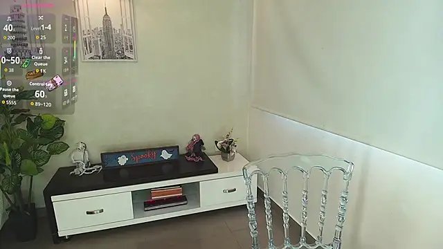 Snapshot of Sassy--Girl chatting on 10-30-25, 06:08 Sassy--Girl online show from 10-30-25, 06:08