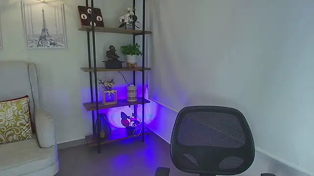 Sassy--Girl online show from 04-16-26, 06:52