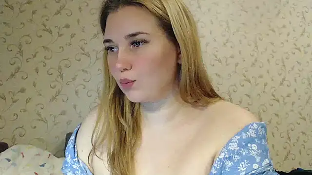 mmmPinUpGirl online show from 01-11-25, 09:57