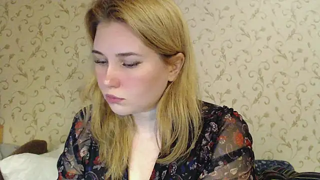 mmmPinUpGirl online show from 03-12-25, 08:20