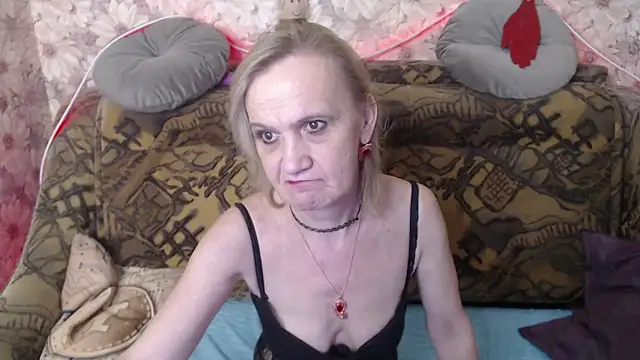 Snapshot of MissBekker chatting on 02-27-25, 03:58 MissBekker online show from 02-27-25, 03:58