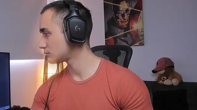 Snapshot of AlexRivera6 chatting on 12-30-24, 01:47 AlexRivera6 online show from 12-30-24, 01:47