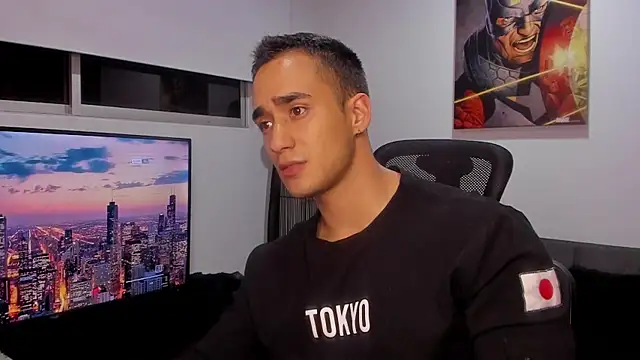 Snapshot of AlexRivera6 chatting on 01-25-25, 01:32 AlexRivera6 online show from 01-25-25, 01:32