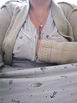 Snapshot of Kavya_XX chatting on 12-05-24, 12:00 Kavya XX online show from 12-05-24, 12:00