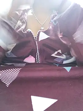 Snapshot of Kavya_XX chatting on 12-16-24, 05:43 Kavya XX online show from 12-16-24, 05:43