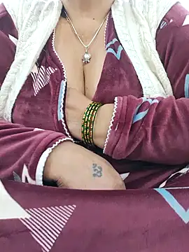 Snapshot of Kavya_XX chatting on 01-01-25, 09:39 Kavya XX online show from 01-01-25, 09:39