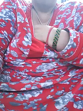 Snapshot of Kavya_XX chatting on 01-24-25, 04:49 Kavya XX online show from 01-24-25, 04:49