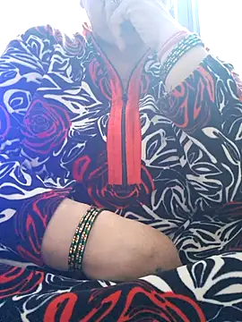 Snapshot of Kavya_XX chatting on 02-13-25, 10:34 Kavya XX online show from 02-13-25, 10:34