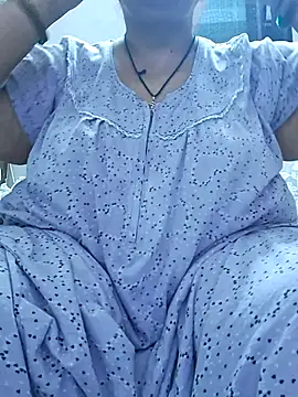 Snapshot of Kavya_XX chatting on 09-20-25, 12:11 Kavya XX online show from 09-20-25, 12:11