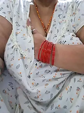 Snapshot of Kavya_XX chatting on 09-23-25, 03:04 Kavya XX online show from 09-23-25, 03:04