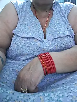 Snapshot of Kavya_XX chatting on 09-27-25, 10:59 Kavya XX online show from 09-27-25, 10:59